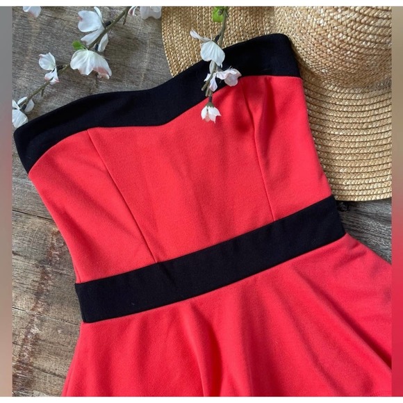Poof Couture | World Premier Strapless Black and Coral Y2K Mini Dress (Sm) 147O1 - Picture 6 of 11